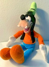 GOOFY 13" PLUSH WALT DISNEY WORLD STUFFED ANIMAL