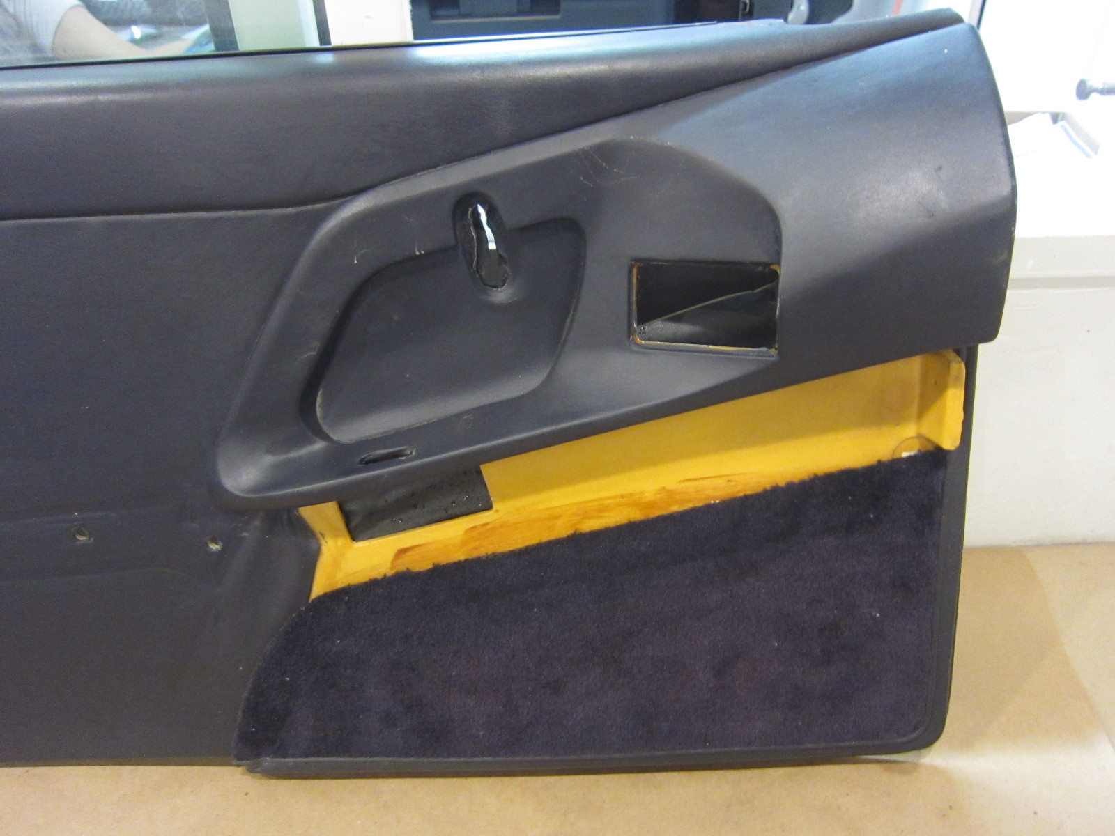 Ferrari 355 - LH Interior Door Panel. Part# 63521400