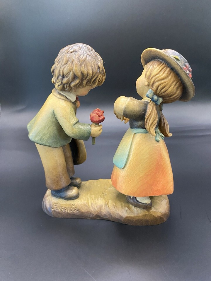 Vintage Anri Woodcarved figurine Ferrandiz 6.5” Courting Boy Girl Love