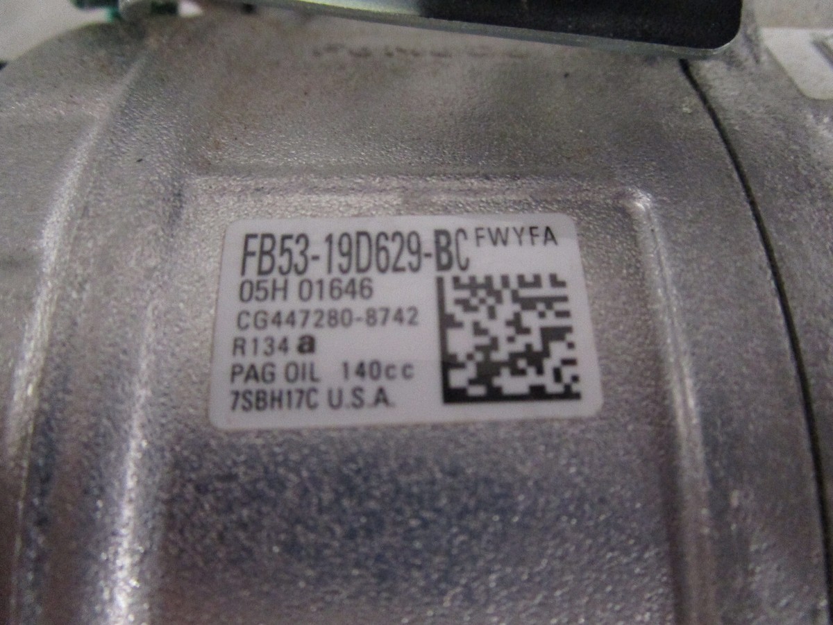 FORD FB53-19D629-BC AC COMPRESSOR GENUINE OEM FOMOCO MOTORCRAFT