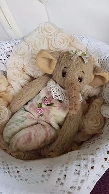 BRANDNEU:SCHNITTMUSTER *Elefantenkind* im shabby-Style,18 cm von *gelibären* -