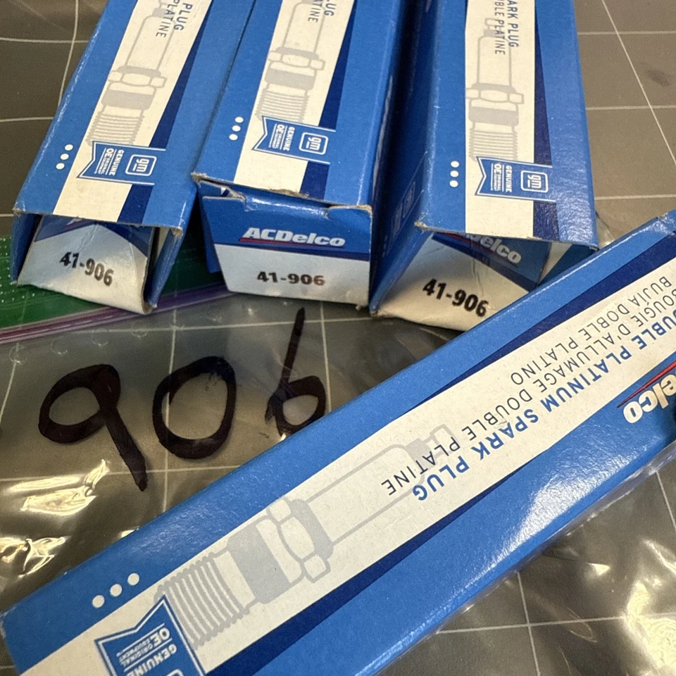 Комплект из 4 платиновых свечей зажигания 41-906 ACDelco LT1 Corvette Camaro Caprice Impala - Изображение 4 из 4