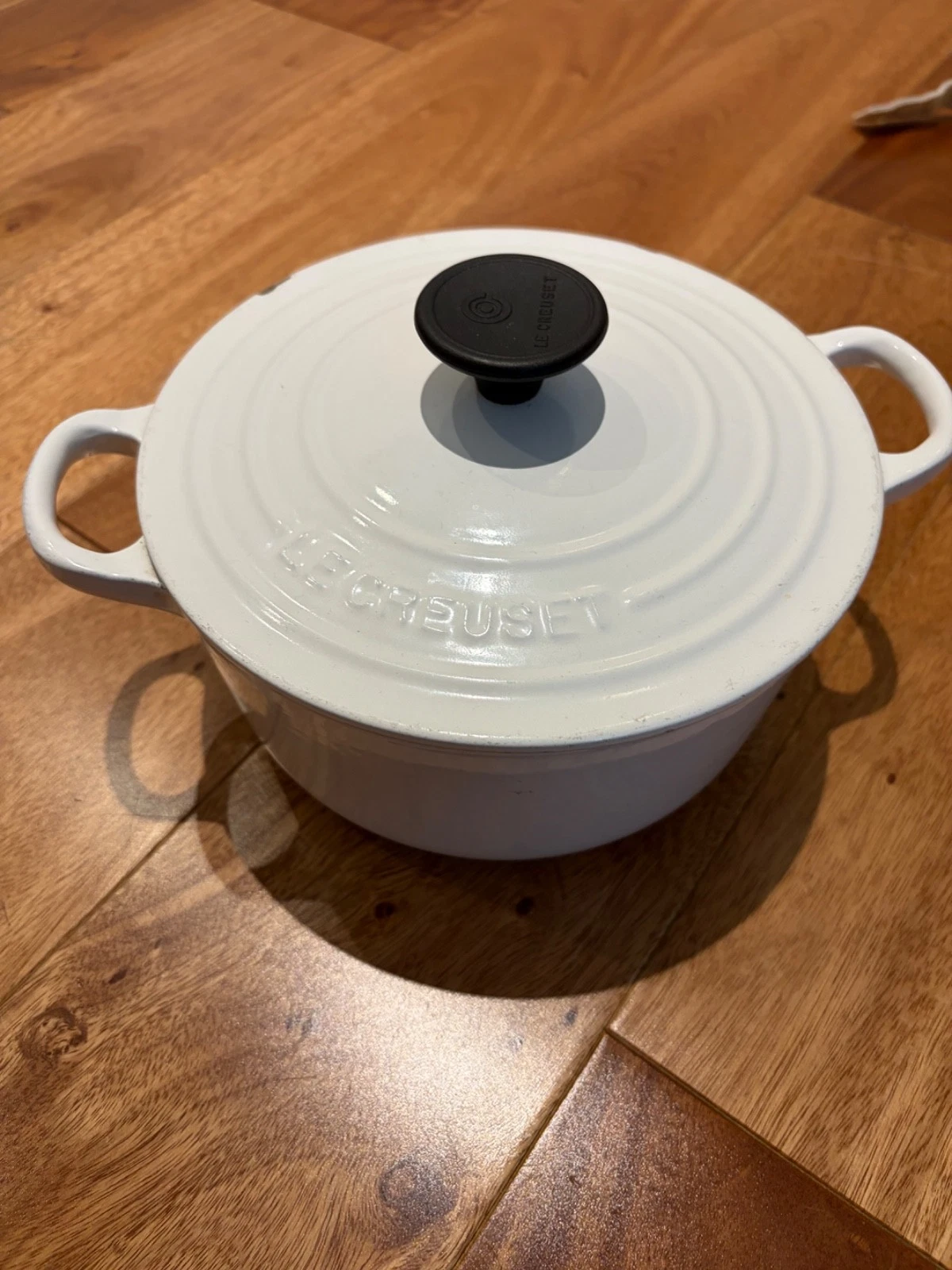 Vintage Le Creuset Marseille Round Dutch Oven 2 Qt White