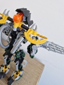 LEGO Bionicle 8625 Umbra 100% Complete Set Voya Nui Warriors Titans 2006 Rhotuka
