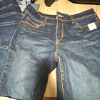 Time and Tru women’s Blue Dark Wash Denim Bermuda Jeans Shorts Size 10 Stretch — photo 1