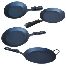 Bratpfanne Helmensdorfer Eisenpfanne geschmiedet 20 24 28 32 cm Schnabelstiel