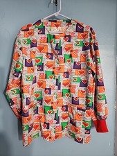 Expo Ladies Size M Hearts Button Front 2 Pocket Long Sleeve Scrub Top
