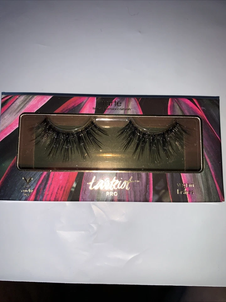 Tarte Vegan Lashes + Tarte Labial Relleno Aceite en Rosa Foto 3 de 4