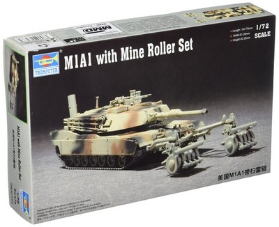 Trumpeter 1/72 M1A1 Abrams Tank with Mine Roller