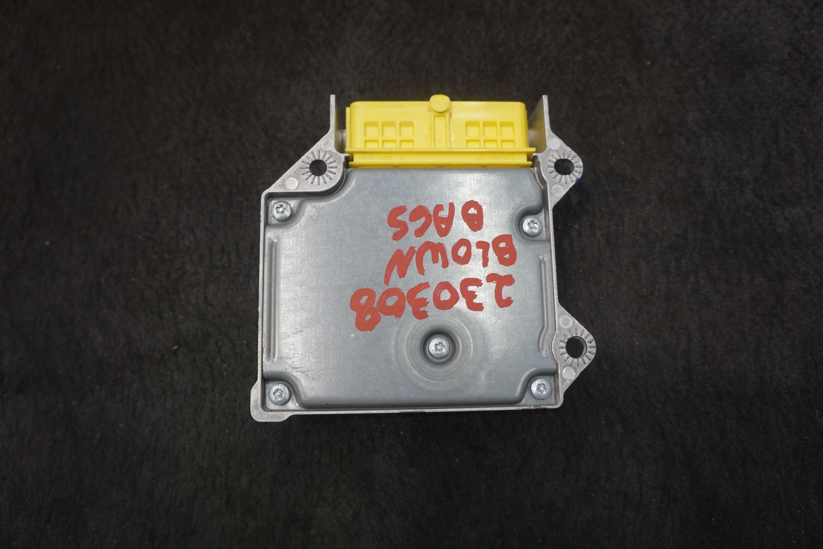Air Safety Bag Computer Control Module ECU 11M2359CP OEM McLaren 570S 2019 *Note