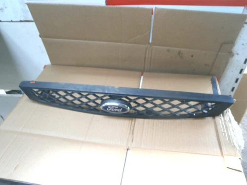 FORD FOCUS 2002-2004 FACELIFT FRONT GRILL WITH BADGE BLACK PLASTIC