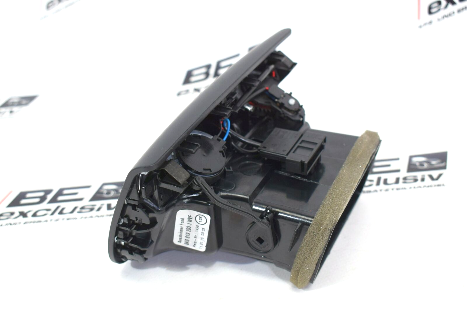 Audi A3 8V Ausströmer Schwarz-rot - Original Luftdüse Für Facelift Modell