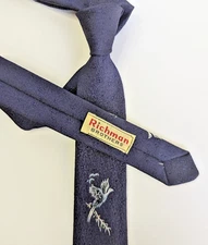 VTG 50s Richman Brothers Skinny Tie Blue Embroidered Pheasant Rockabilly 2.25x57