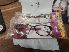 Lot of 2 Foster Grant "Trend" Women's Reading Glasses 2.00 Readers NEW Case t3