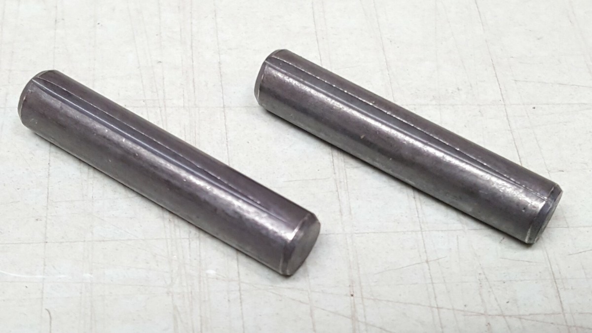 Lot of 2 OEM Ariens Rear Engine Rider Groove Pins 05804000 Genuine
