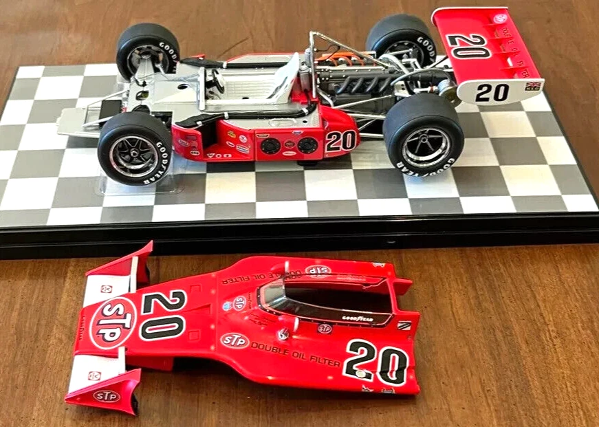 1973 STP AAR Eagle #20 Indy 500 Race winner Gordon Johncock 1:18 Carousel 1 wbox - Image 3 of 4