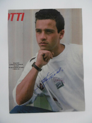 Eros Ramazotti autograph signed A4 magazine image