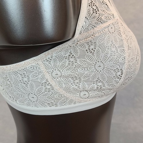 Victorias Secret Grand Beige Dentelle Très Sexy Légèrement Doublé Fil Bralette - Photo 3 sur 6