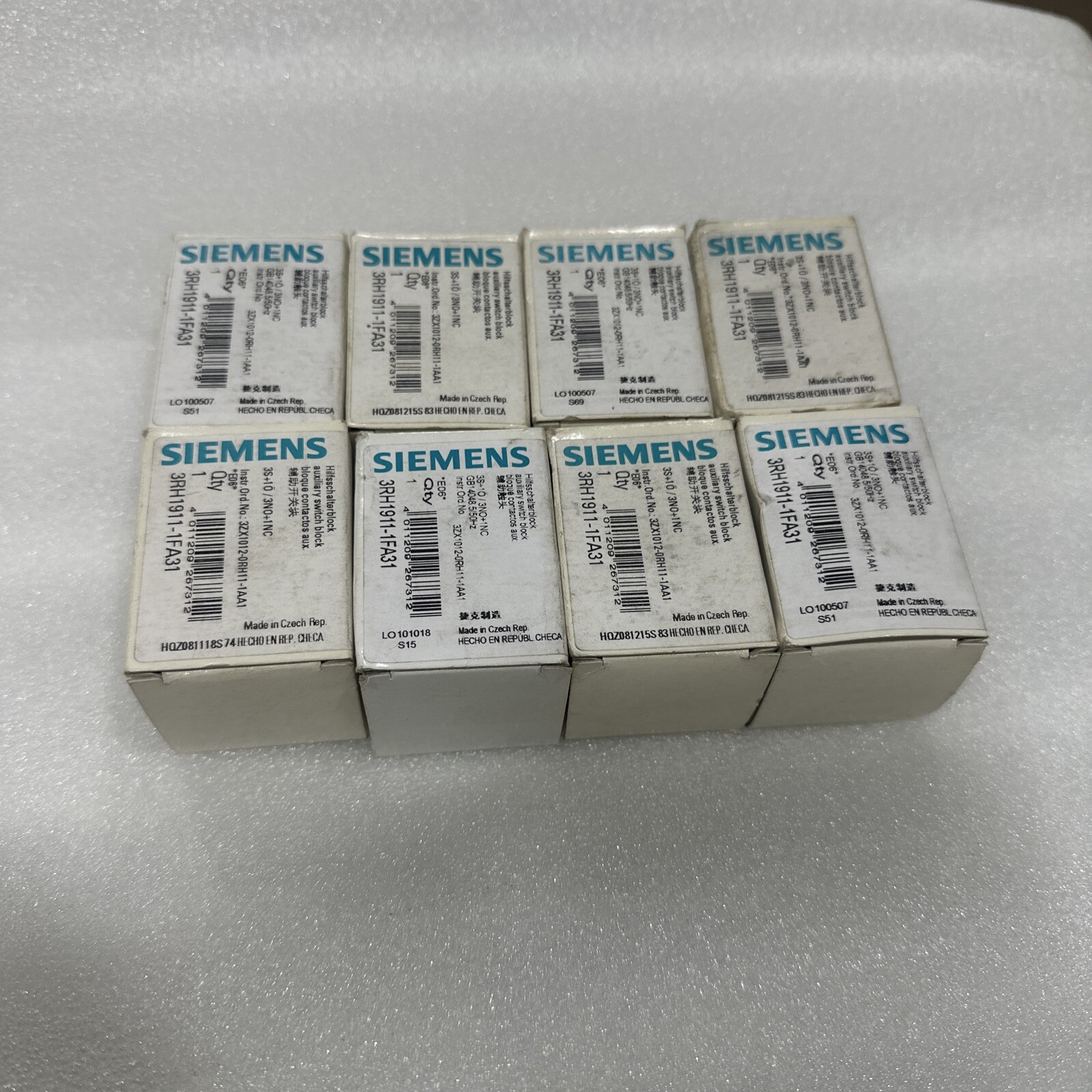 New Siemens 3RH1911-1FA31 Auxiliary Contact LOT OF 8 PCS Free Fast delivery