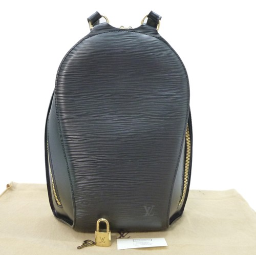 Authentic LOUIS VUITTON Epi Mabillon 
