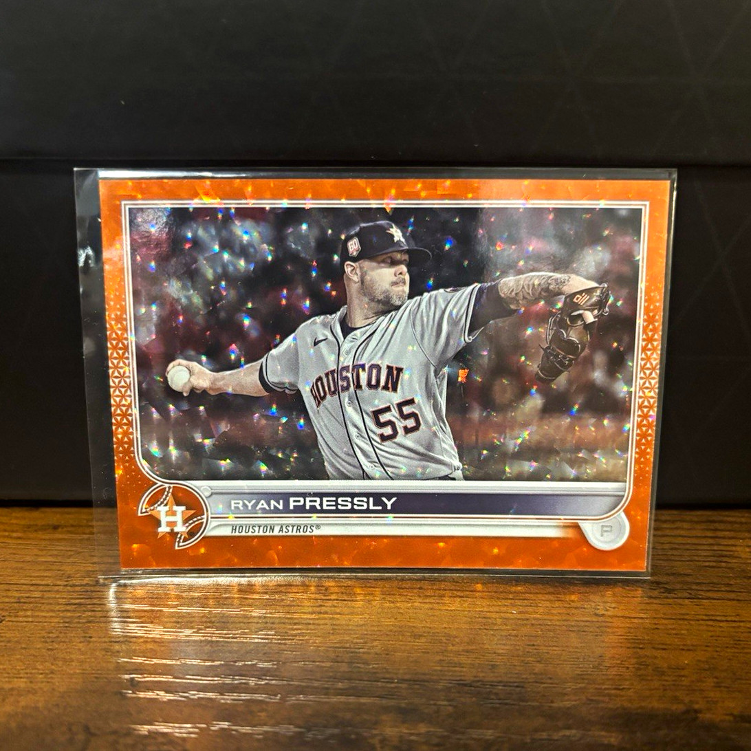 Topps 2022 Update Series RYAN PRESSLY #US264 ORANGE FOILBOARD 48/299 ASTROS