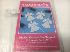 Mary Maxim Plastic Canvas Needlepoint Christmas Kit #7149 Angels sealed