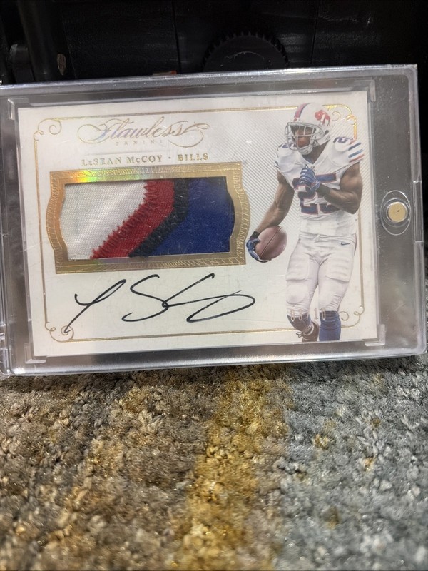 2015 Flawless Football LeSean McCoy Game Used Patch Auto /10