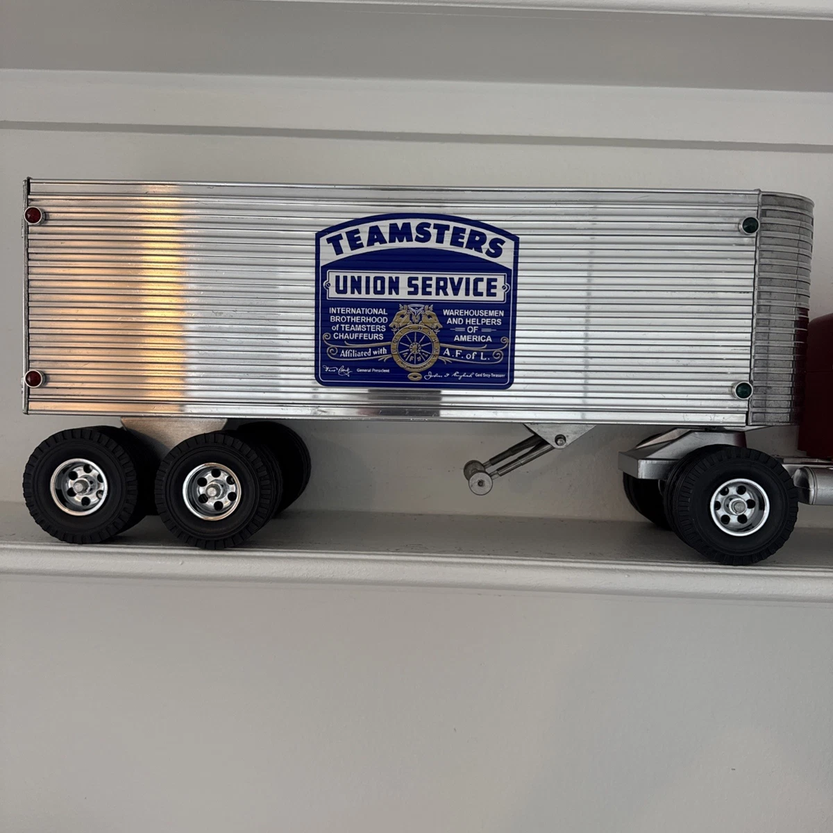 Smith Miller Vintage Manufacture Diecast Cars, Trucks & Vans for