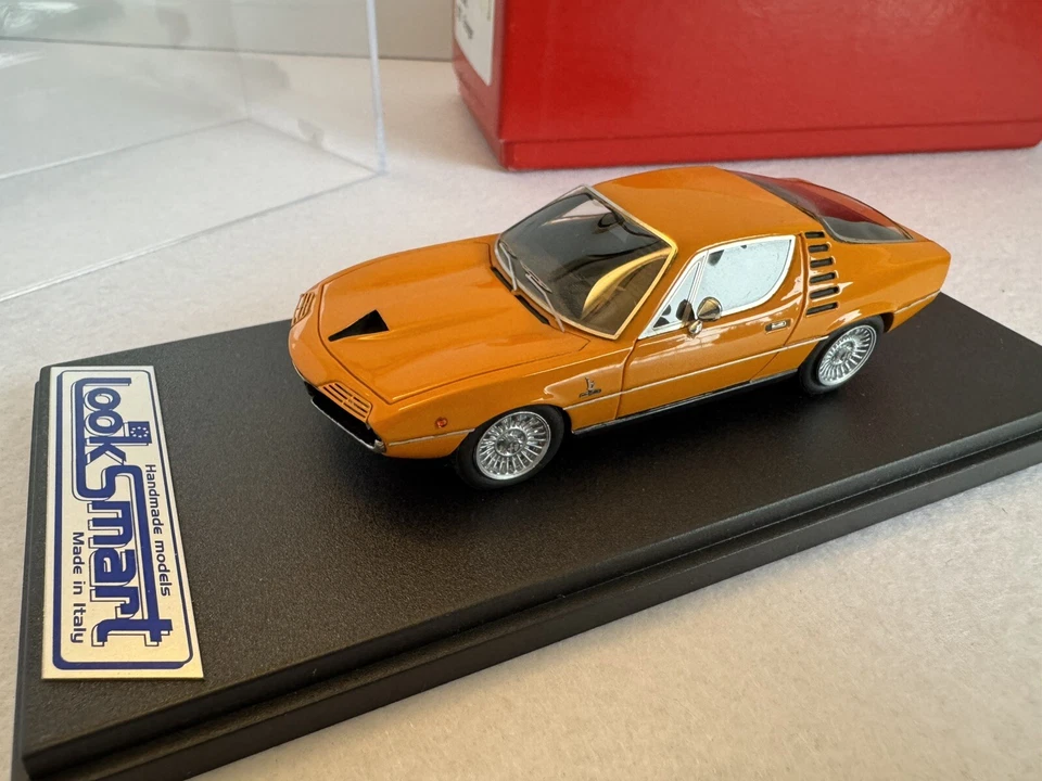 ALFA ROMEO MONTREAL ARANCIO ARAGOSTA V8 1:43 LOOK SMART RESINA 1970 BOX VINTAGE - Immagine 2 di 4