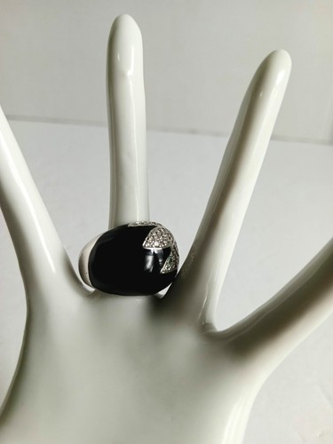 Flower Crystal Ring Size 9 - Picture 4 of 8