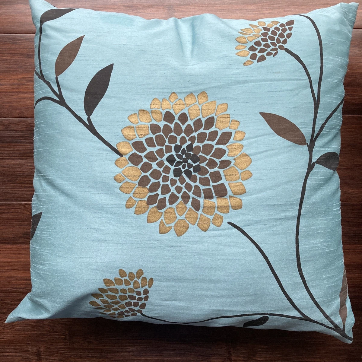 Pier 1 Sofa Cushions Baci Living Room