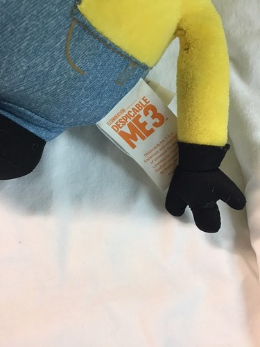 Illumination Dispicable Me 3 Minion Dave Plush - Picture 2 of 5