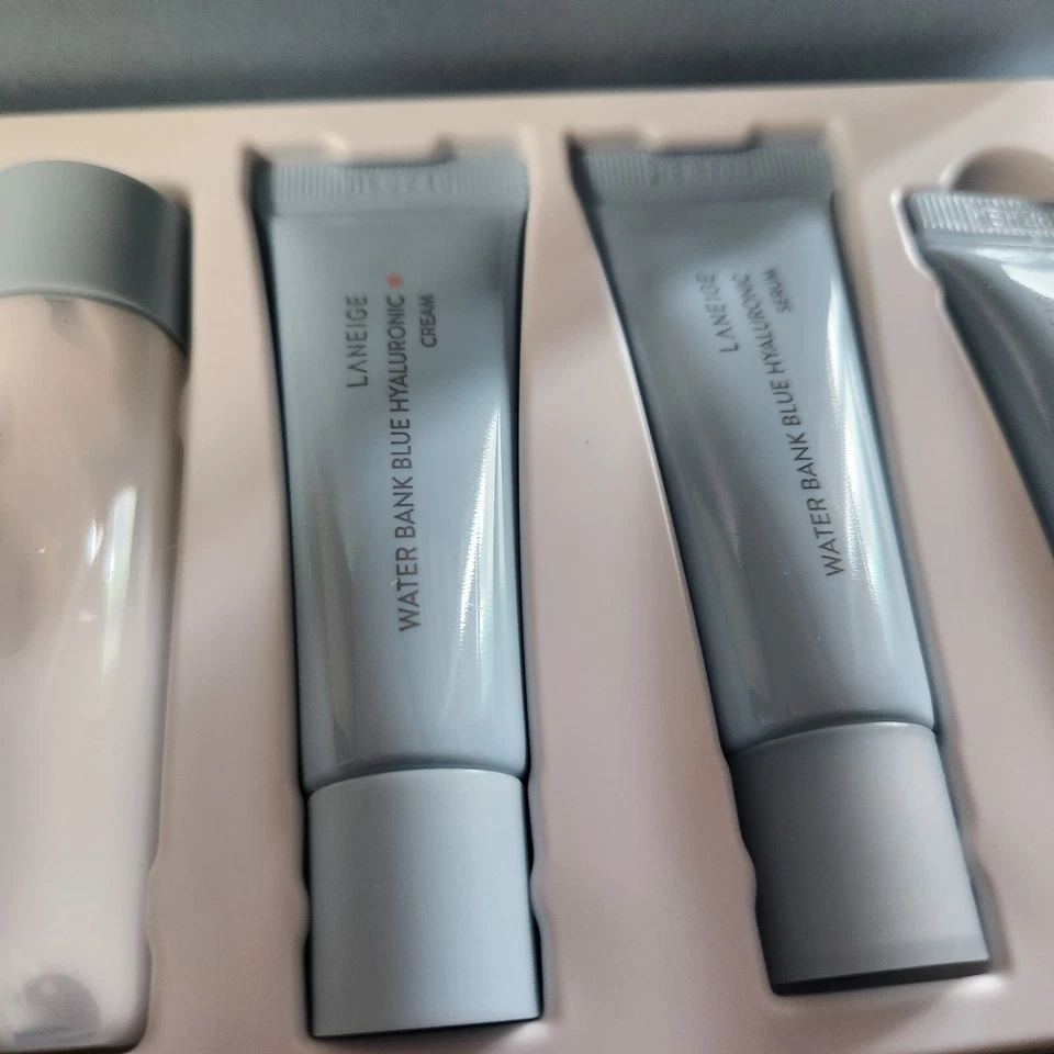 Laneige Water Bank BLUE HYALURONIC 5STEP ESSENTIAL KIT FOR Normal to Day skin - Image 3 of 4