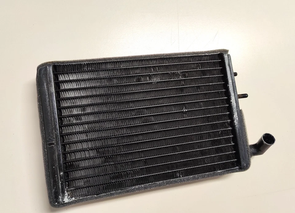 RADIATORE STUFA FIAT 127 - FIAT 128 - AUTOBIANCHI A112 RADIATORE RISCALDAMENTO - Immagine 2 di 4