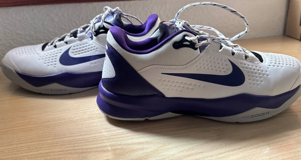 NIKE ZOOM KOBE VENOMENON 3 WHITE PURPLE Size 12US 46EU - Imagen 2 de 4
