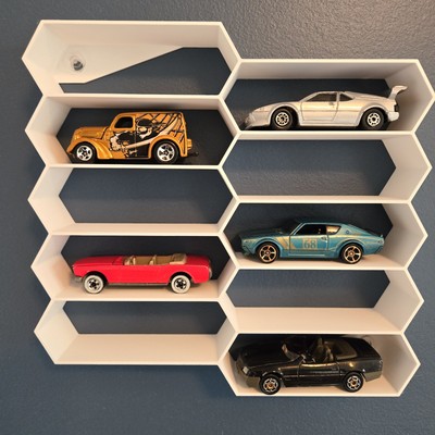 1:64 Scale Car Display / Wall Shelf - Holds 10 Cars - Hexagonal Design - White 