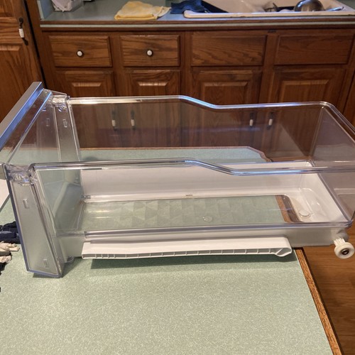 LG Refrigerator Middle Drawer AJP73596503 LMX30796D LXXS2242351/01 - Picture 2 of 6