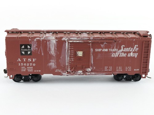 Tren de carga de una sola puerta Athearn HO pintado a medida Santa Fe Chief ATSF 156270 | Condition: Used
