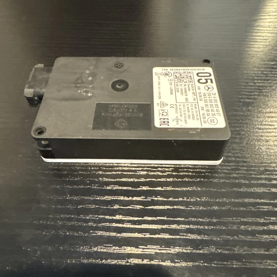 Módulo sensor punto ciego trasero Mercedes-Benz GLC300 2017-2024 OEM #11 Foto 3 de 4