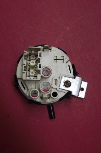 Waschmaschine HOOVER HLN6212-80 Druckschalter