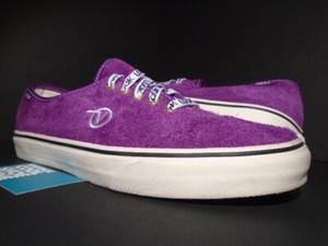 vans authentic look
