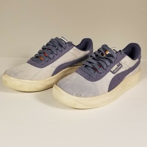 puma dark blue sneakers
