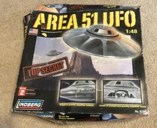 2013 Lindberg AREA 51 UFO Top Secret  1:48 model kit 91006