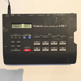 Roland MS 1 Digital Tabletop Sampler w/ Sequencer