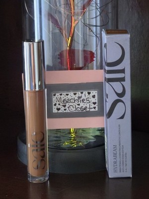 Saie Hydrabeam Sheer Brightening Hydrating Under Eye Concealer HB 5 Half NIB