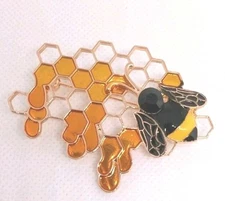 Sweet Honey Bee & Dripping Honeycomb Crystal Enamel Brooch/Pin NWOT SaveOurBees