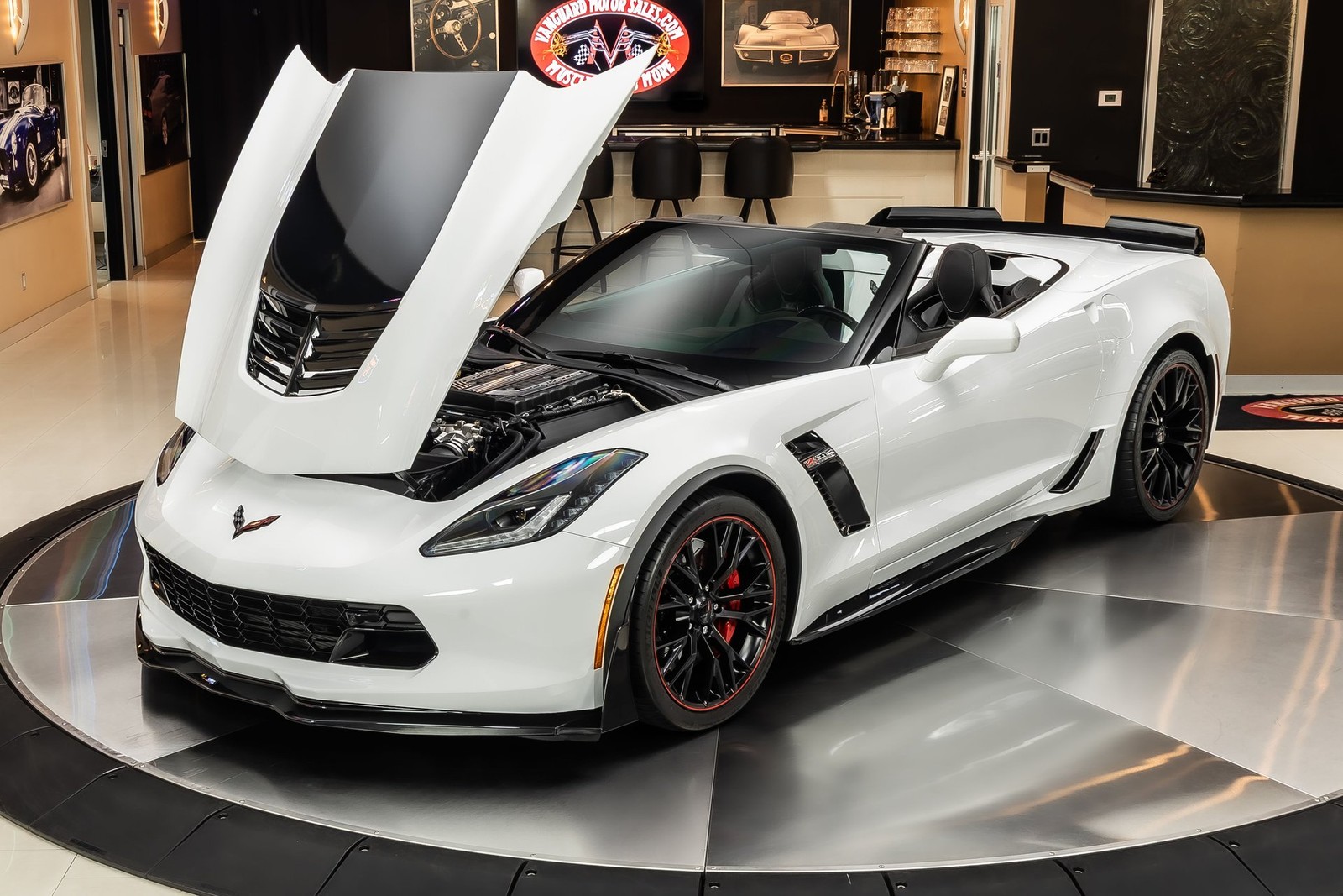 2019 White Chevrolet Corvette Z06 3LZ | C7 Corvette Photo 7