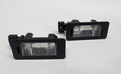 BMW 5er E61  Kennzeichenleuchte Kennzeichenbeleuchtung  2 Stück  7165646  (06) - Bild 1 von 4