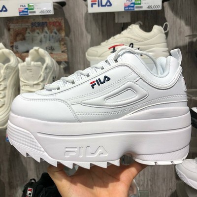 shoes fila pink