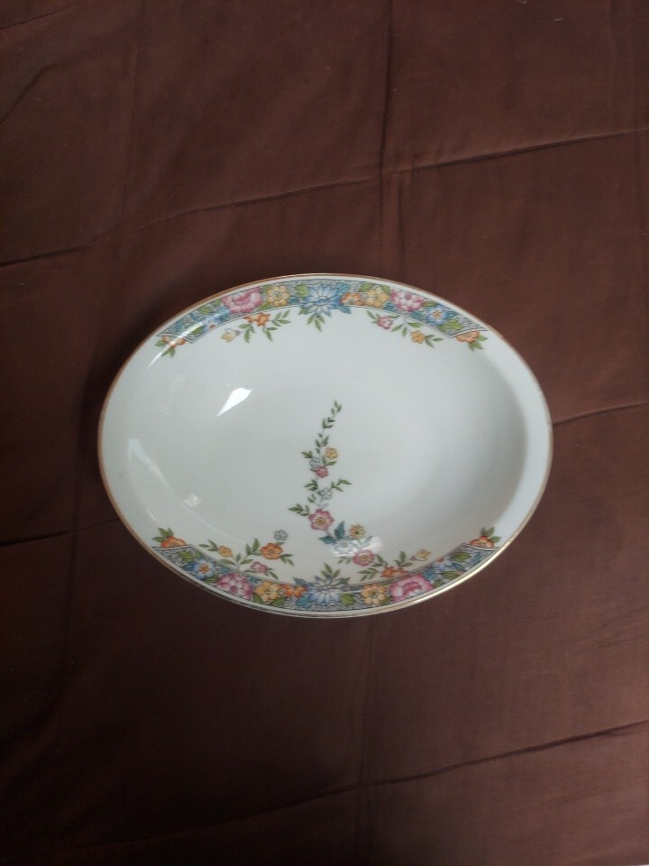 Vintage HUTSCHENREUTHER LHS Selb Bavaria VERNON Oval Vegetable Bowl 10 1/4